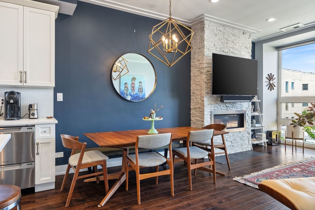 1327 W Grand Avenue - Photo 4