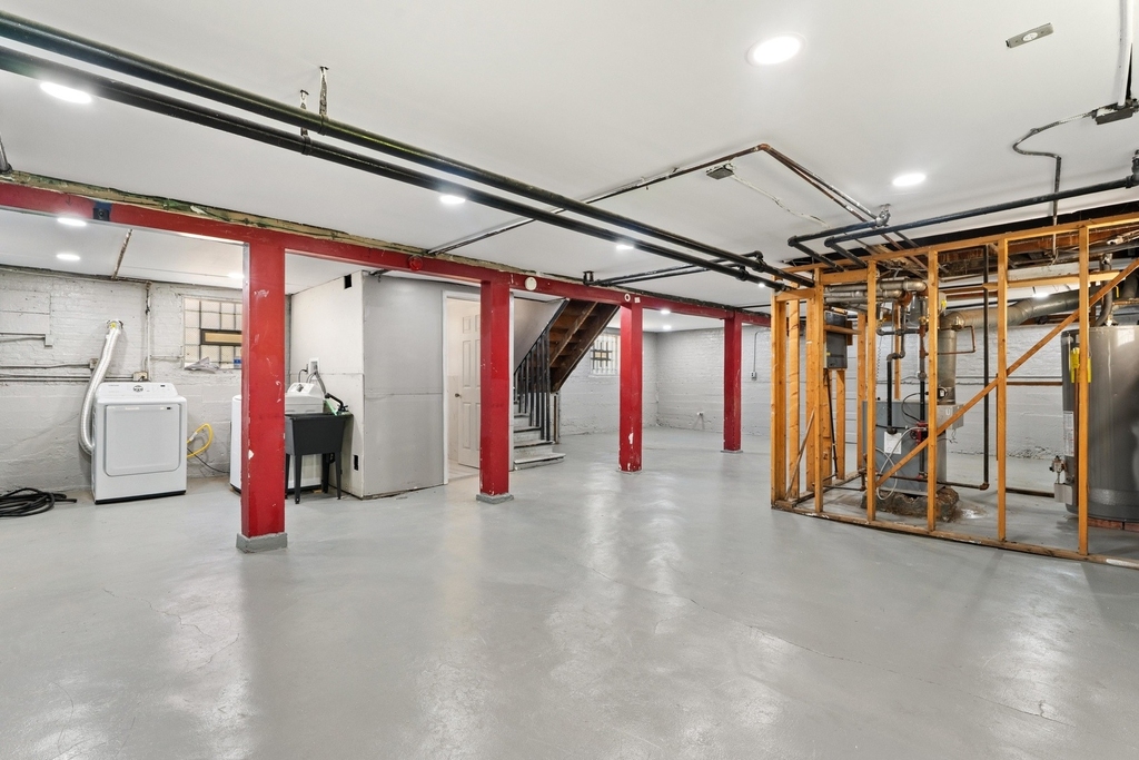 2051 E 72nd Place - Photo 12
