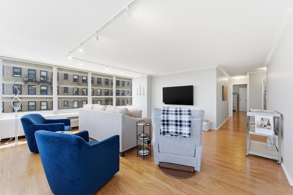 3550 N Lake Shore Drive - Photo 6