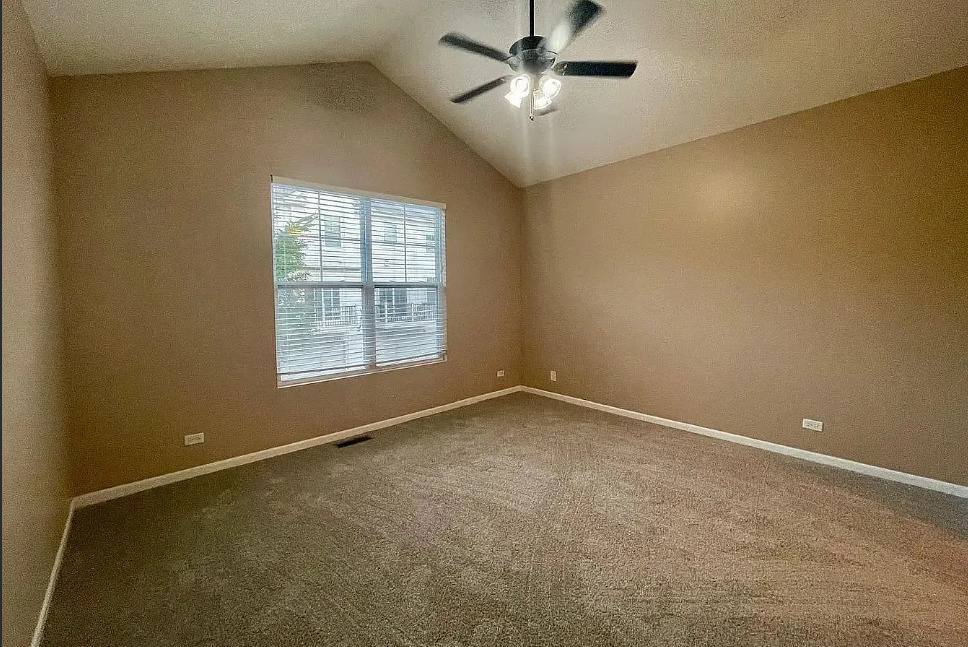 526 Grosvenor Lane - Photo 16