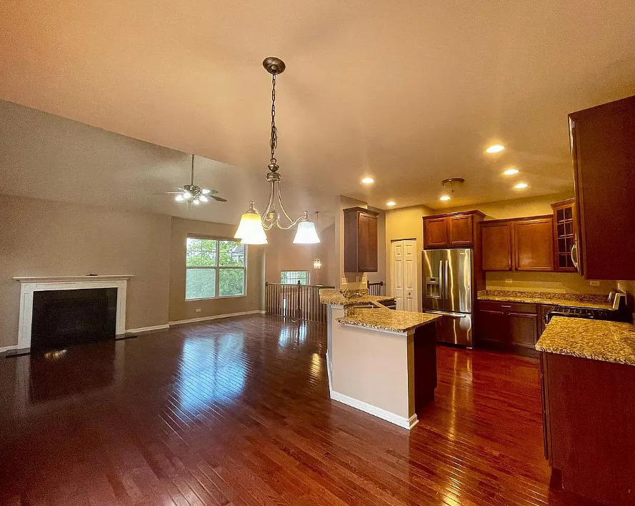 526 Grosvenor Lane - Photo 5