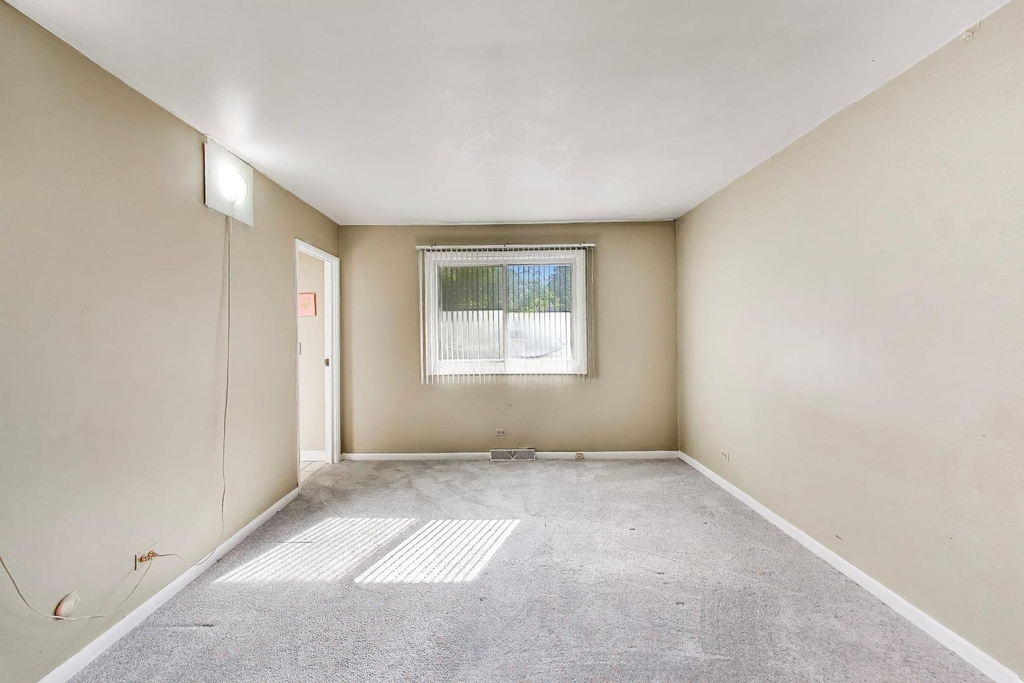 533 Thomas Road - Photo 12