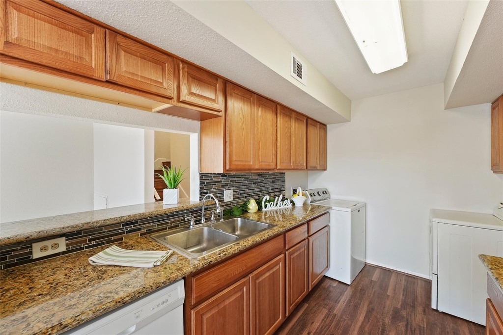 6633 W Airport Boulevard - Photo 1