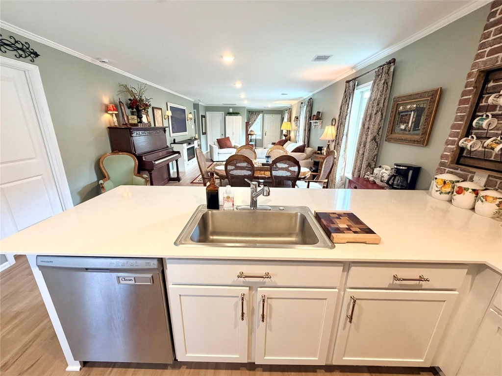 532 Flower Reed Court - Photo 0