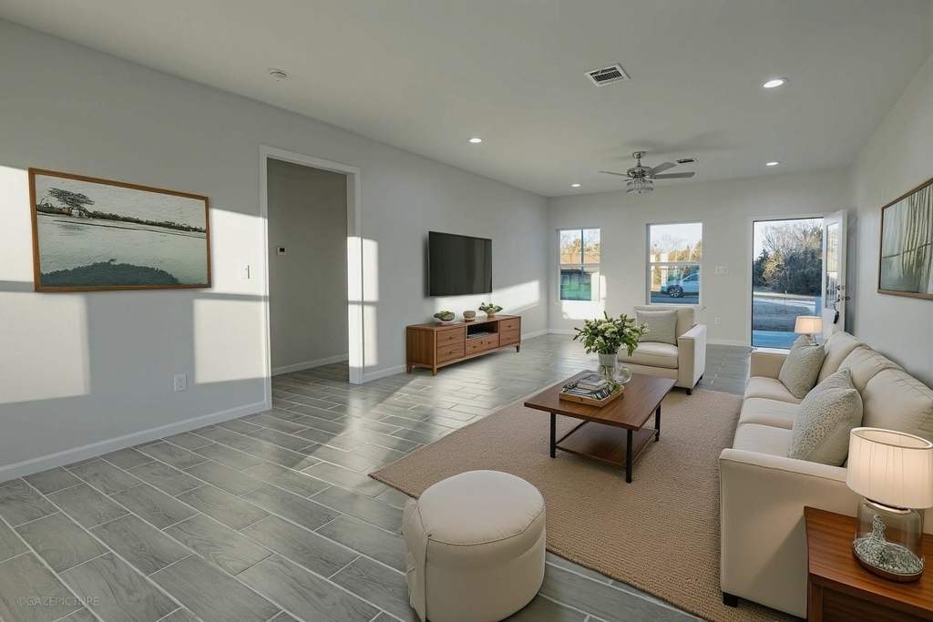 20733 Emerald Street - Photo 1