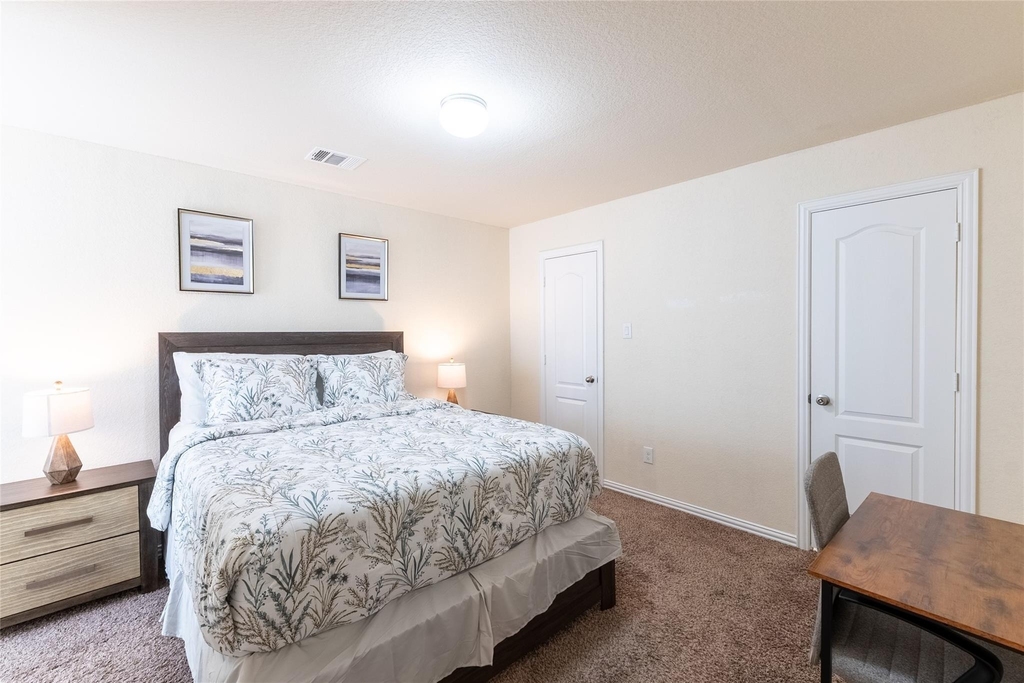 11413 Hackmatack Way - Photo 20