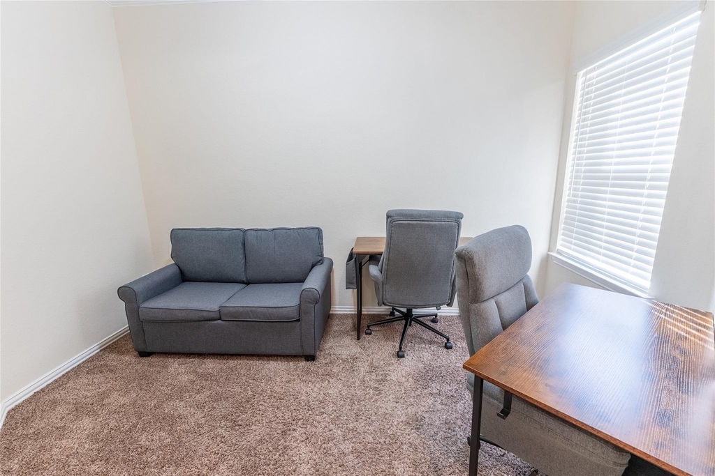 11413 Hackmatack Way - Photo 31