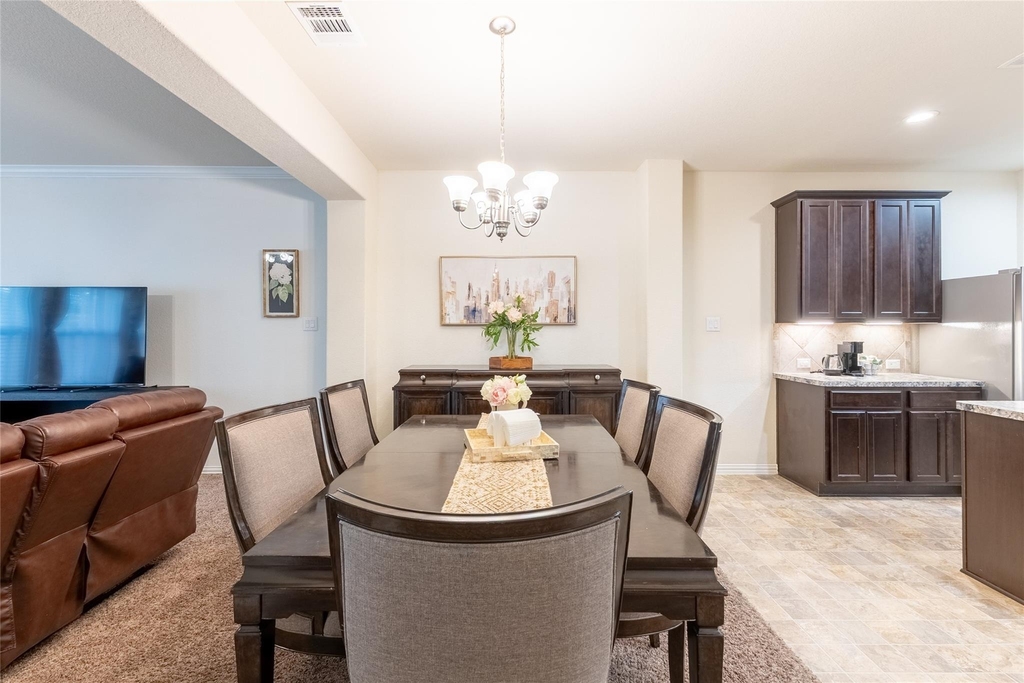 11413 Hackmatack Way - Photo 15