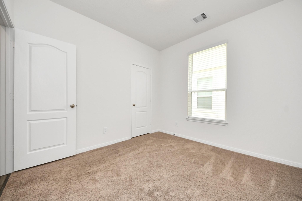 22830 Brisbee Lane - Photo 15