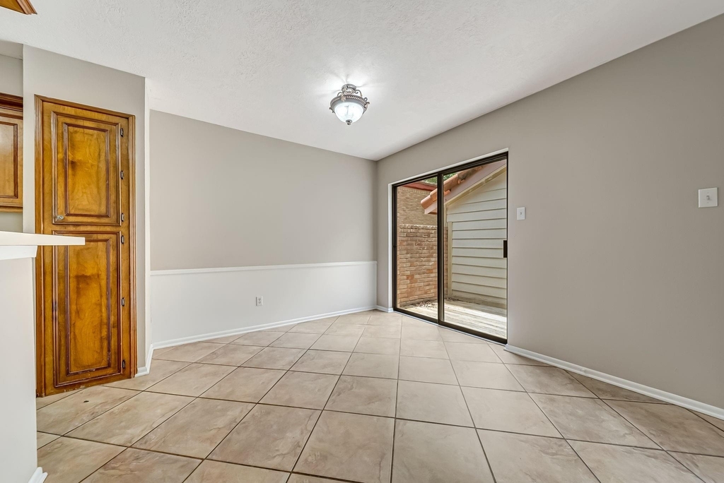12038 Texas National Boulevard - Photo 20