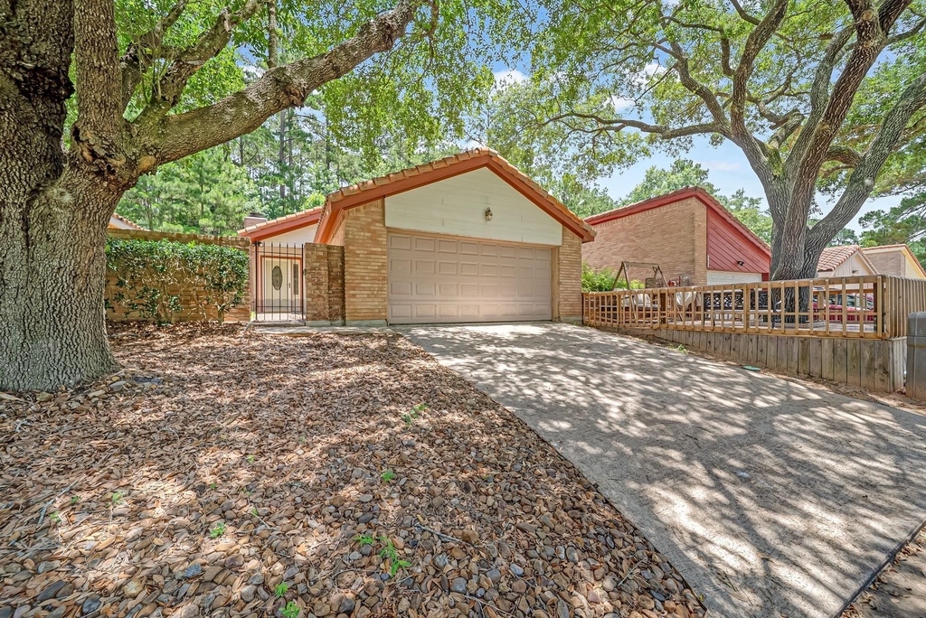 12038 Texas National Boulevard - Photo 0