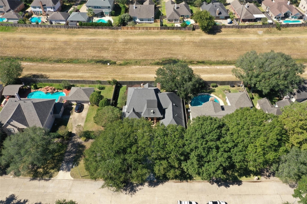 1818 Brookchester Drive - Photo 47