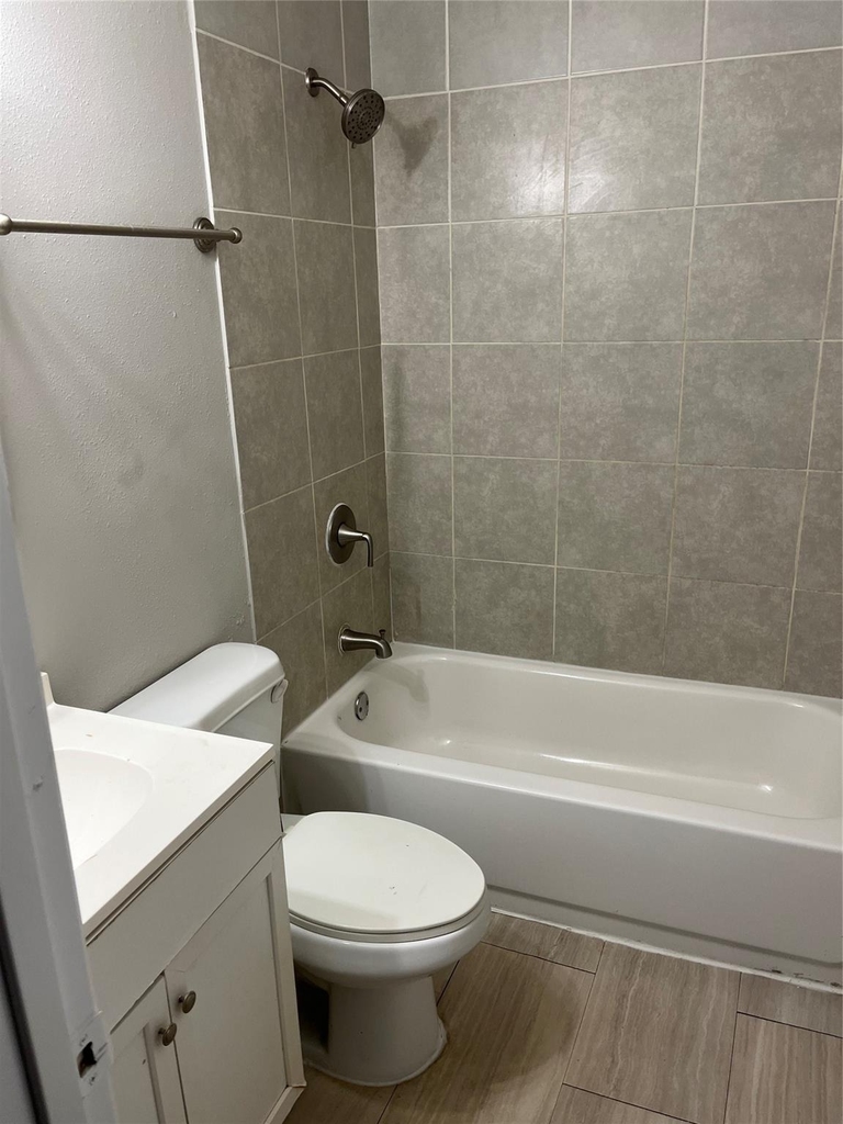 6813 Foster Street - Photo 11