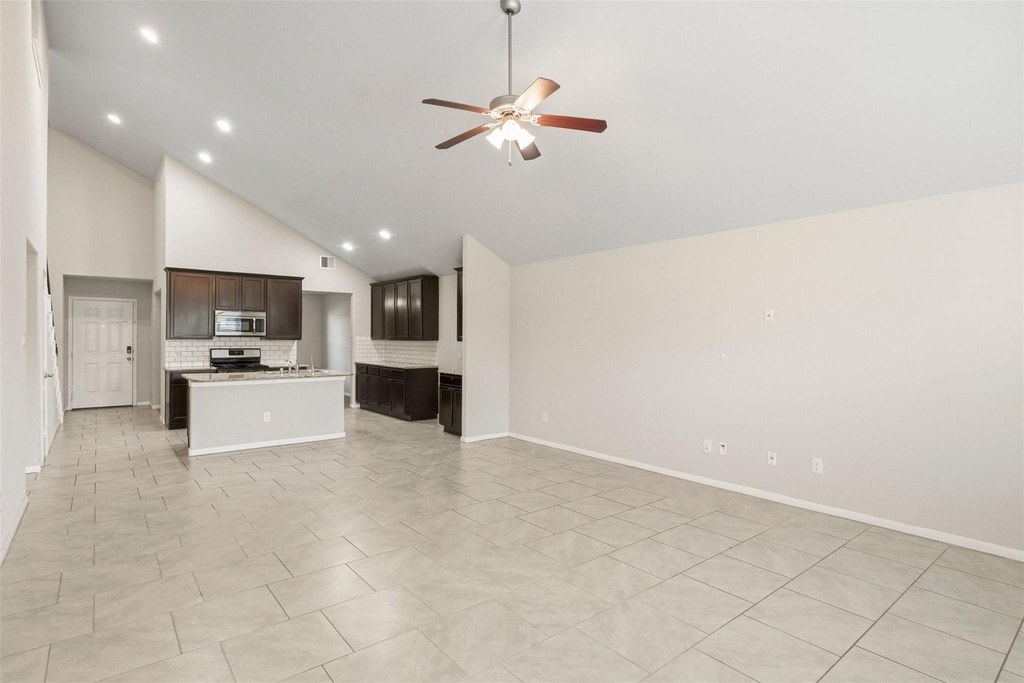 2202 Tannin Trace - Photo 9