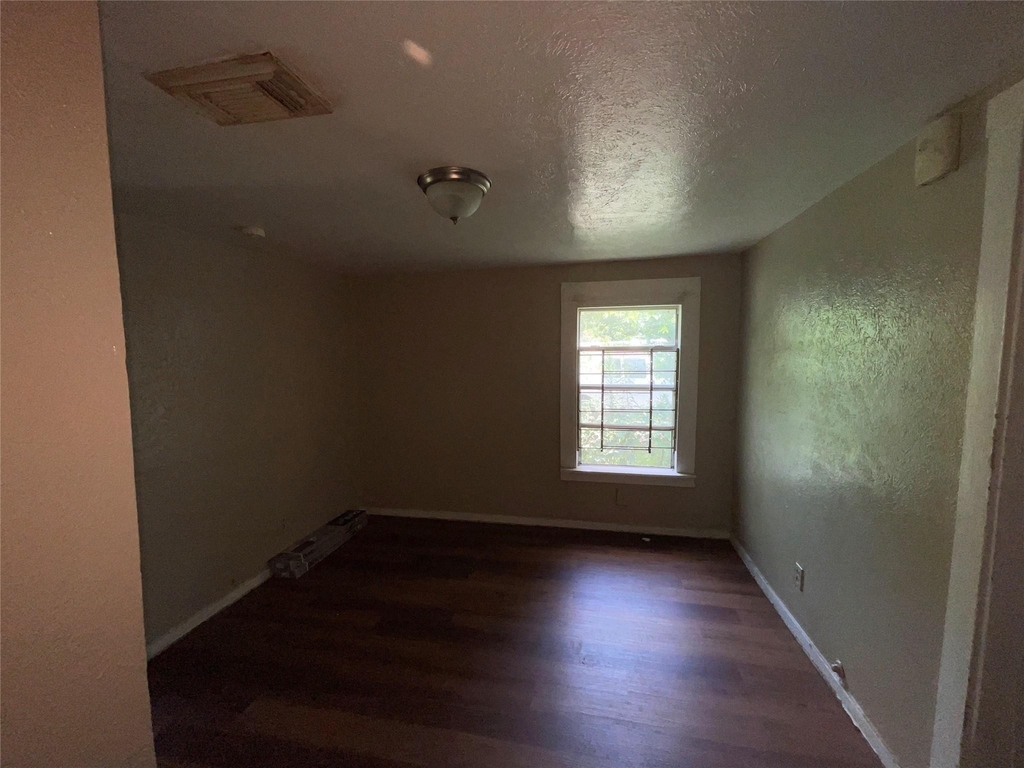 4827 Shreveport Boulevard - Photo 5