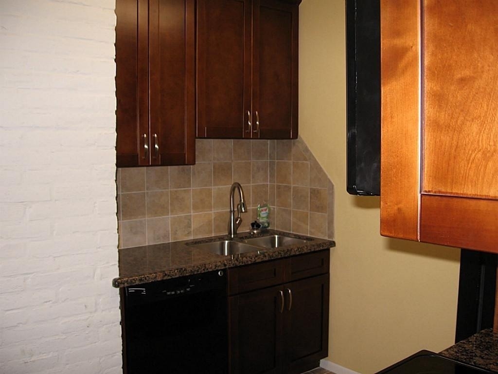 5214 Memorial Drive - Photo 5