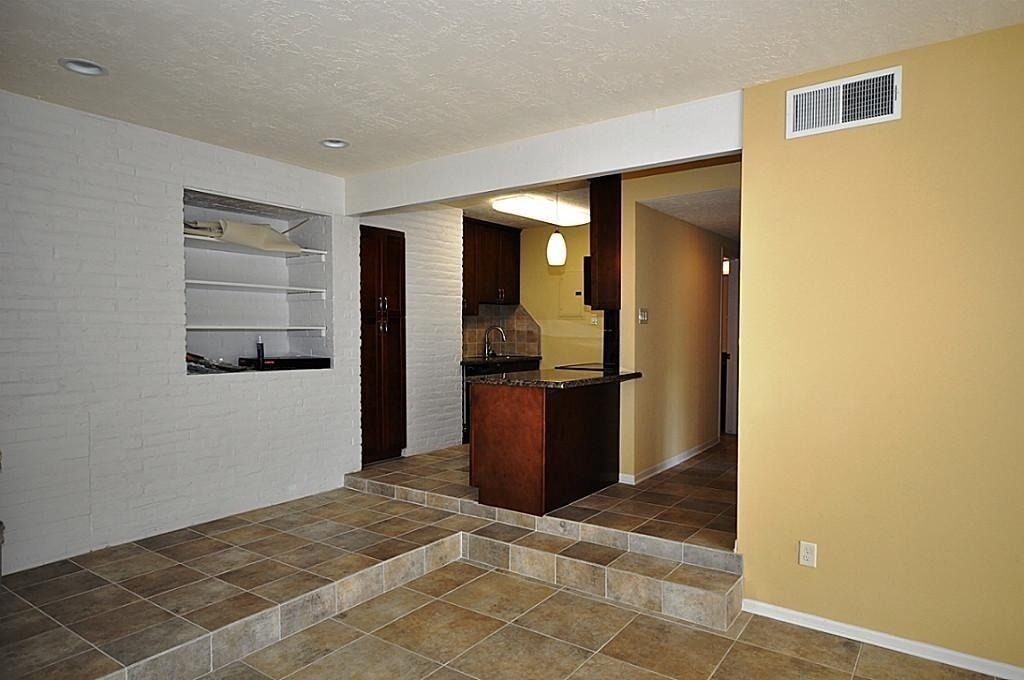 5214 Memorial Drive - Photo 8