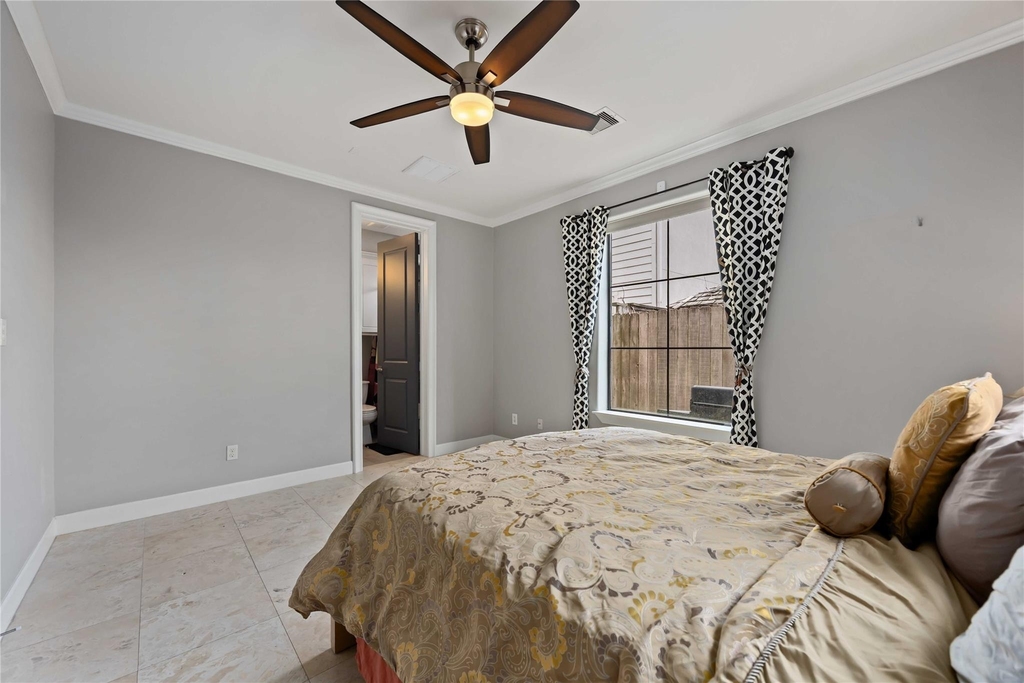 328 Bomar Street - Photo 4