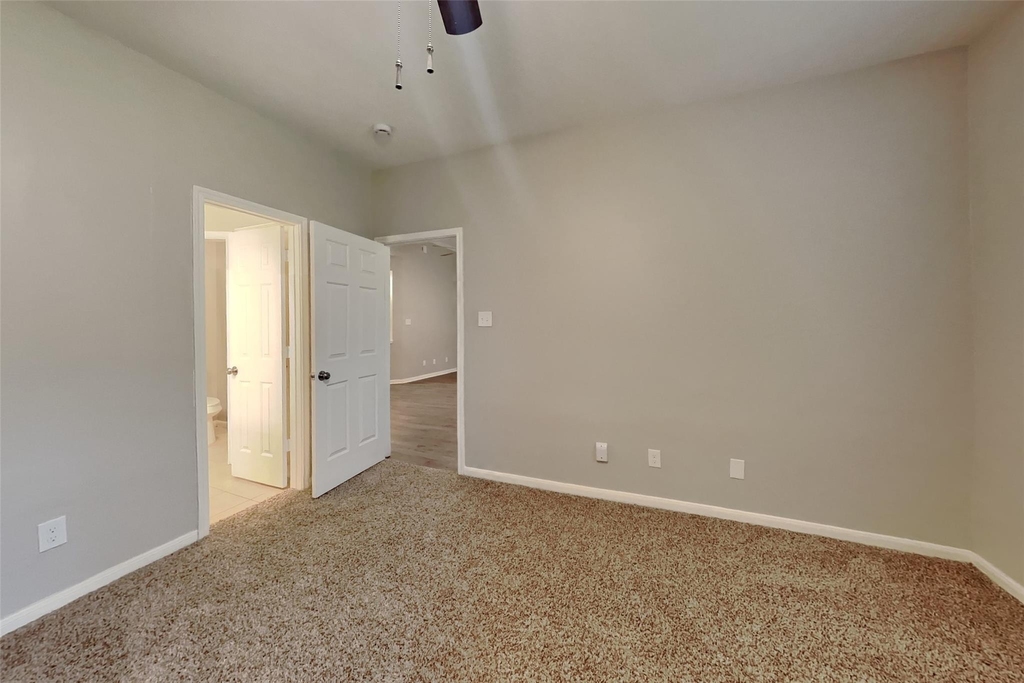 2015 Creston Drive - Photo 7