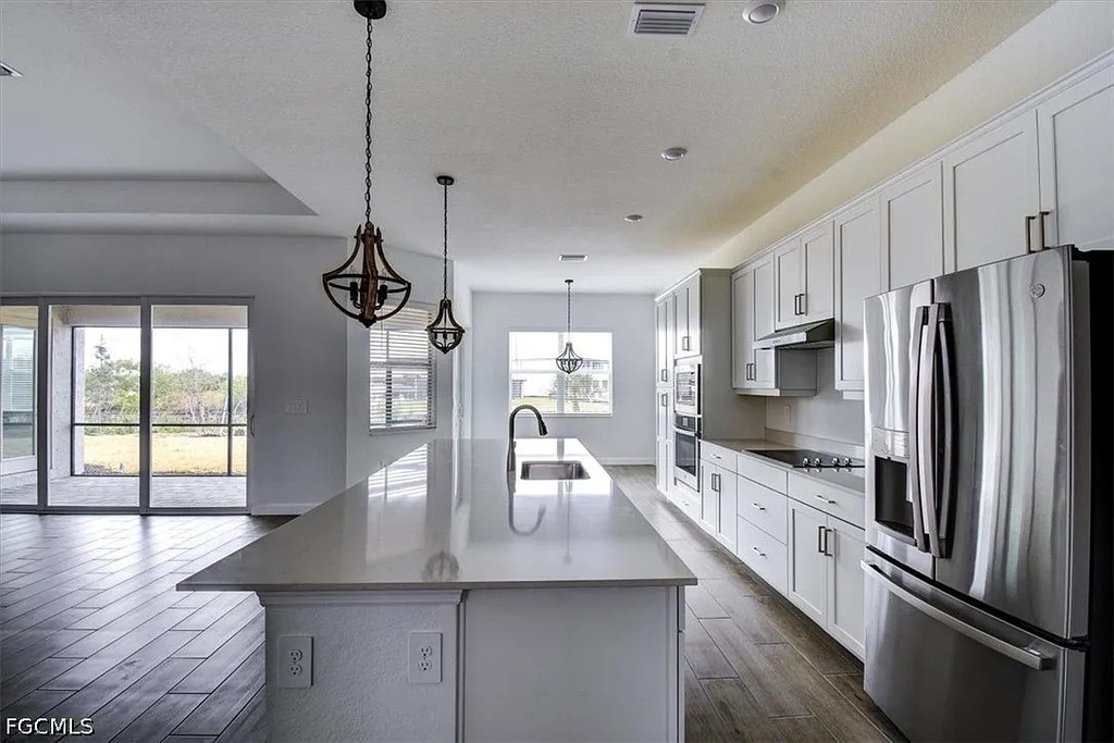 7796 Lakes Edge Lane - Photo 16