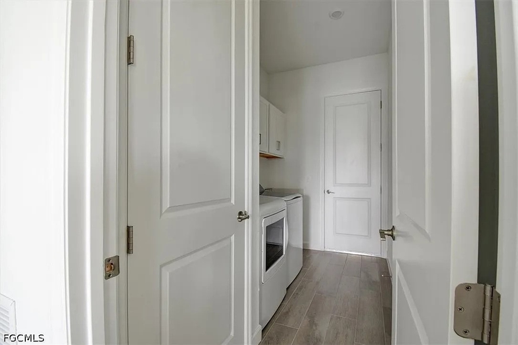 7796 Lakes Edge Lane - Photo 20