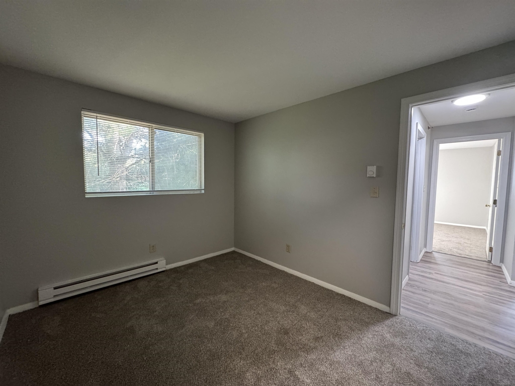 93 West - Photo 27