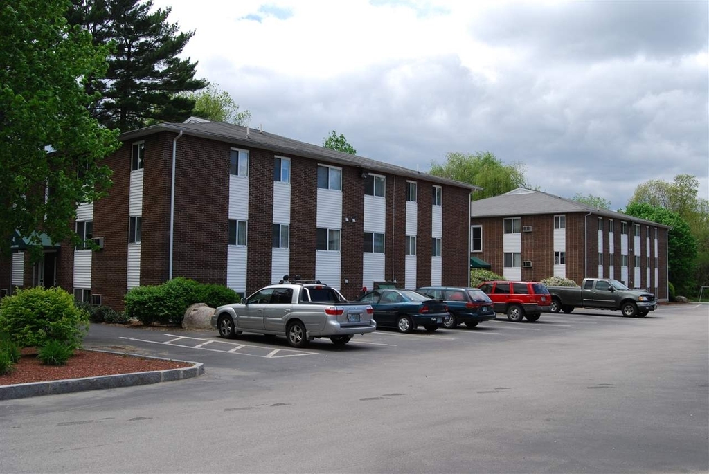 93 West - Photo 7