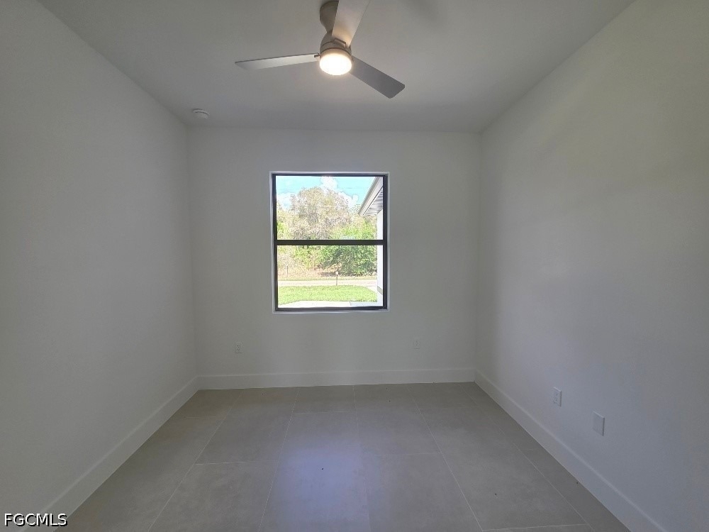710 Godwid Avenue S - Photo 6