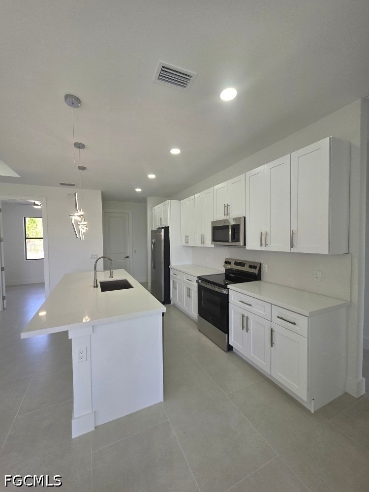 710 Godwid Avenue S - Photo 4