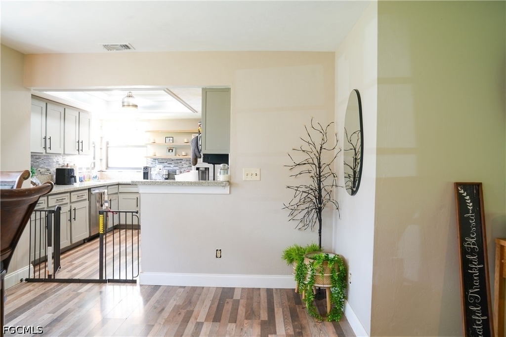 114 Greenwood Avenue - Photo 8
