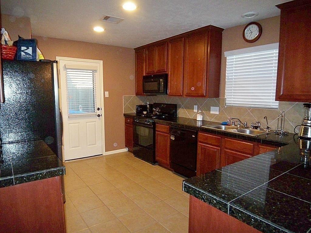 10838 Windfern Lakes Street - Photo 2