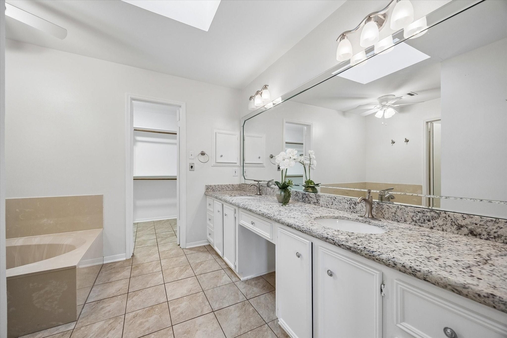 12107 Burgoyne Drive - Photo 12