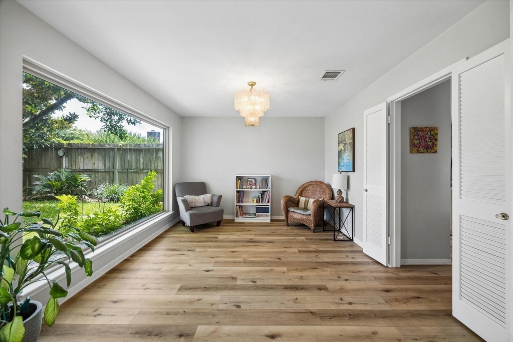 12107 Burgoyne Drive - Photo 7