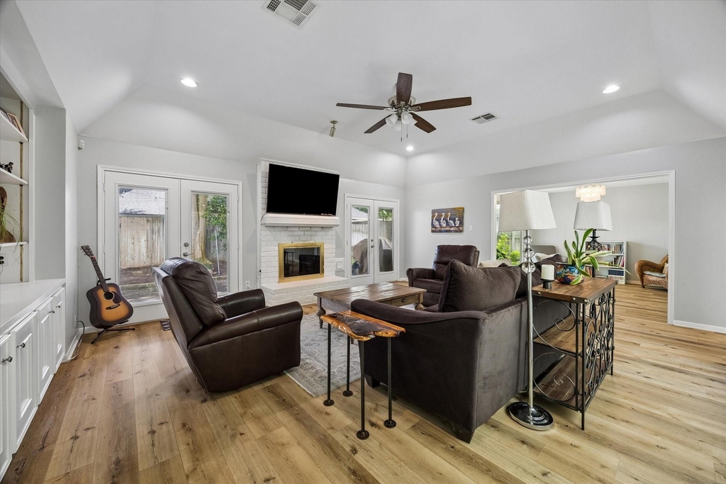 12107 Burgoyne Drive - Photo 6