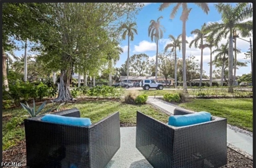 2710 Mcgregor Boulevard - Photo 9