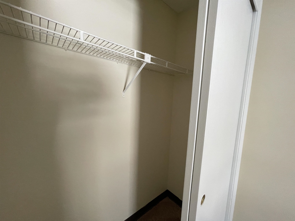 169 Eastern - Photo 29