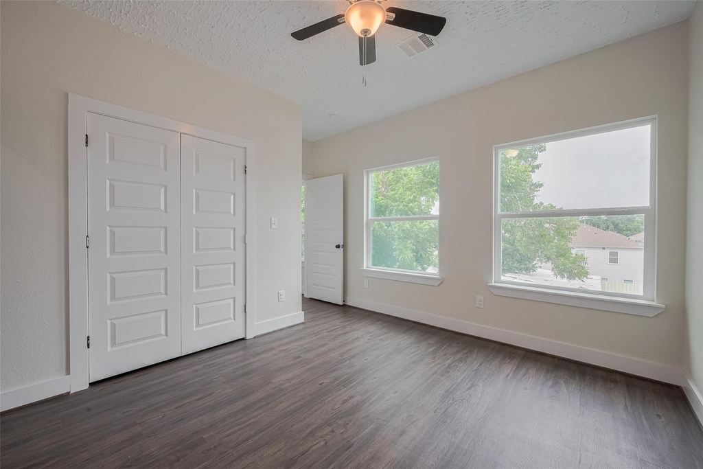 2206 Hoskins Drive - Photo 26
