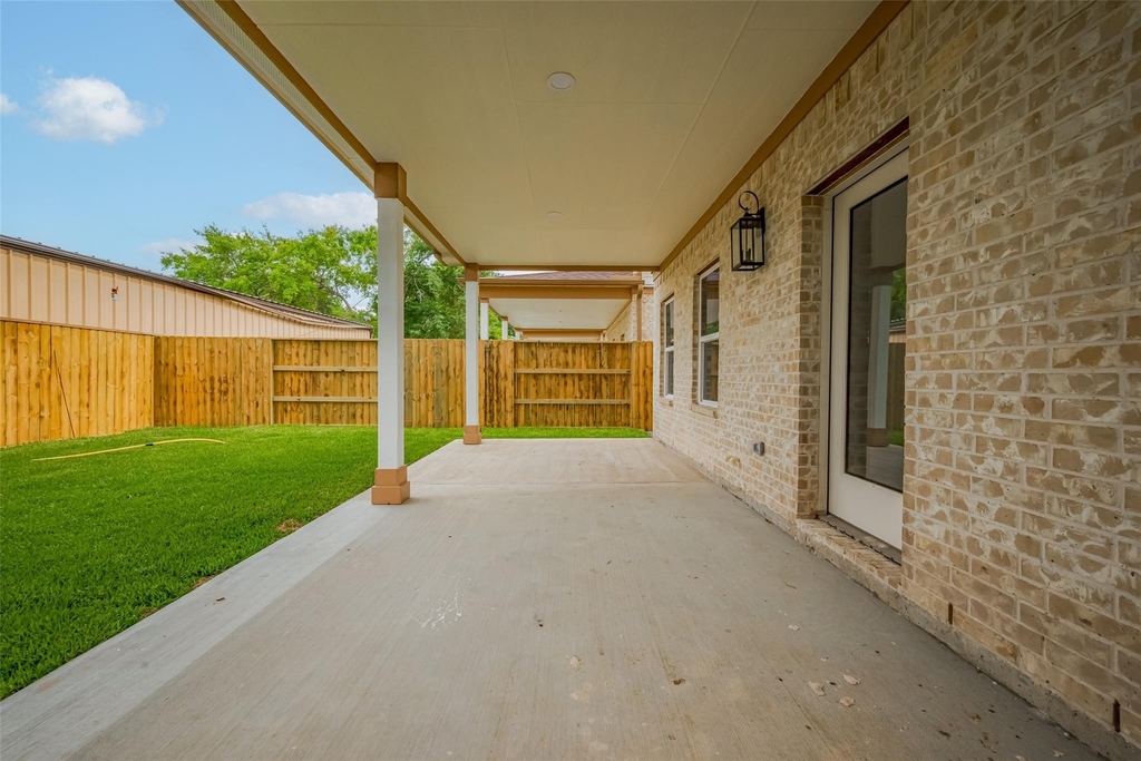 2206 Hoskins Drive - Photo 8