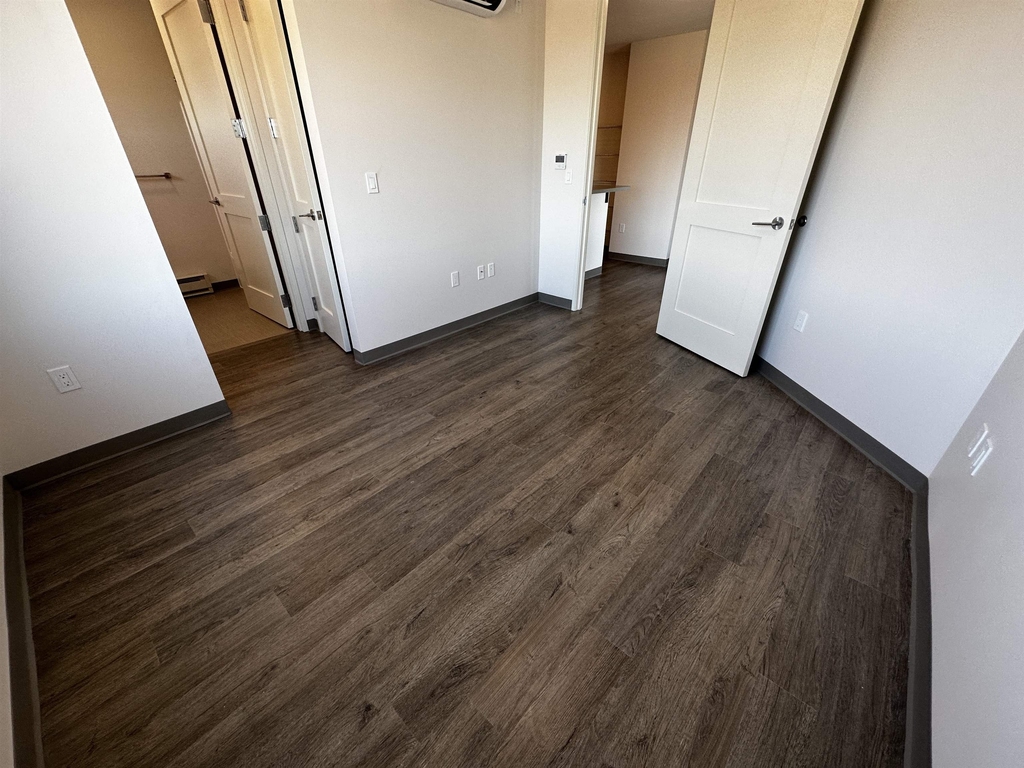 409 Elm - Photo 16
