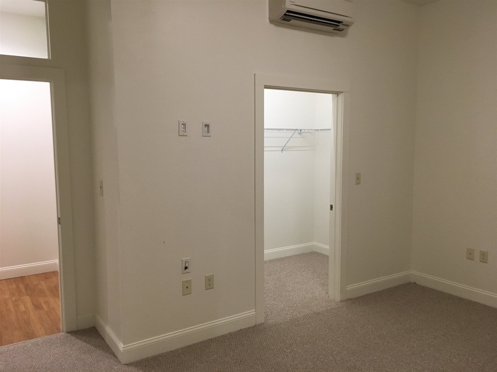 875 Elm - Photo 27