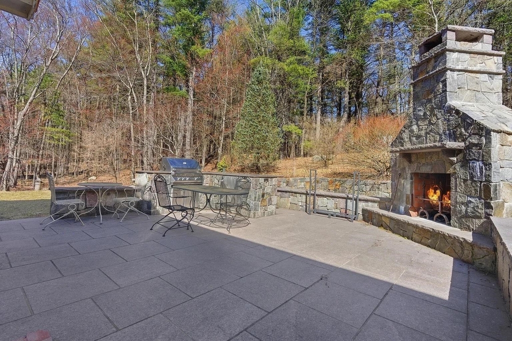 166 Londonderry - Photo 27