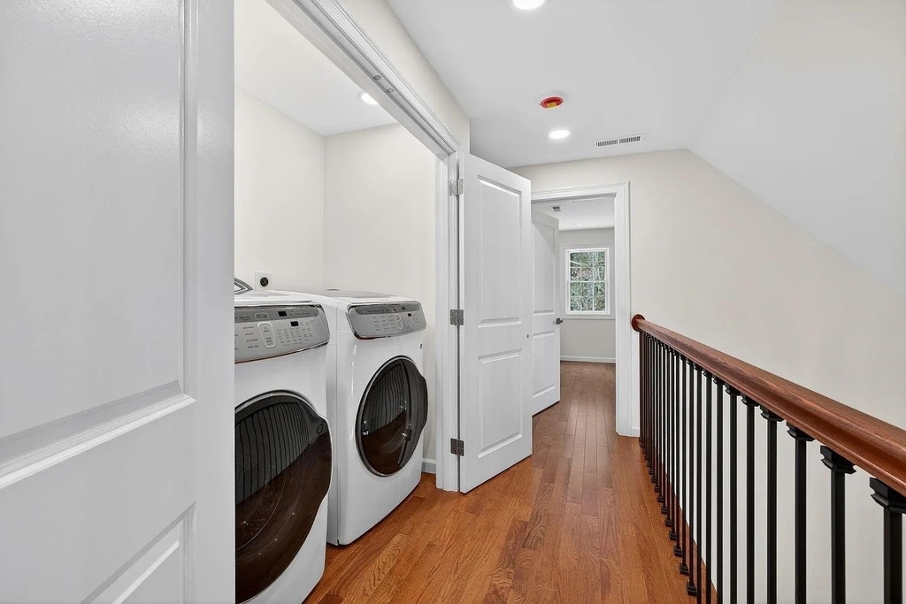 166 Londonderry - Photo 20