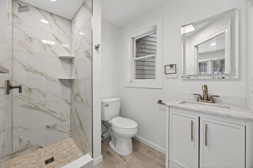 166 Londonderry - Photo 11