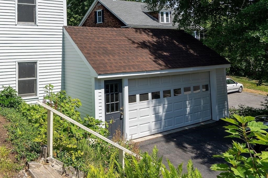 135 Pepperrell - Photo 2