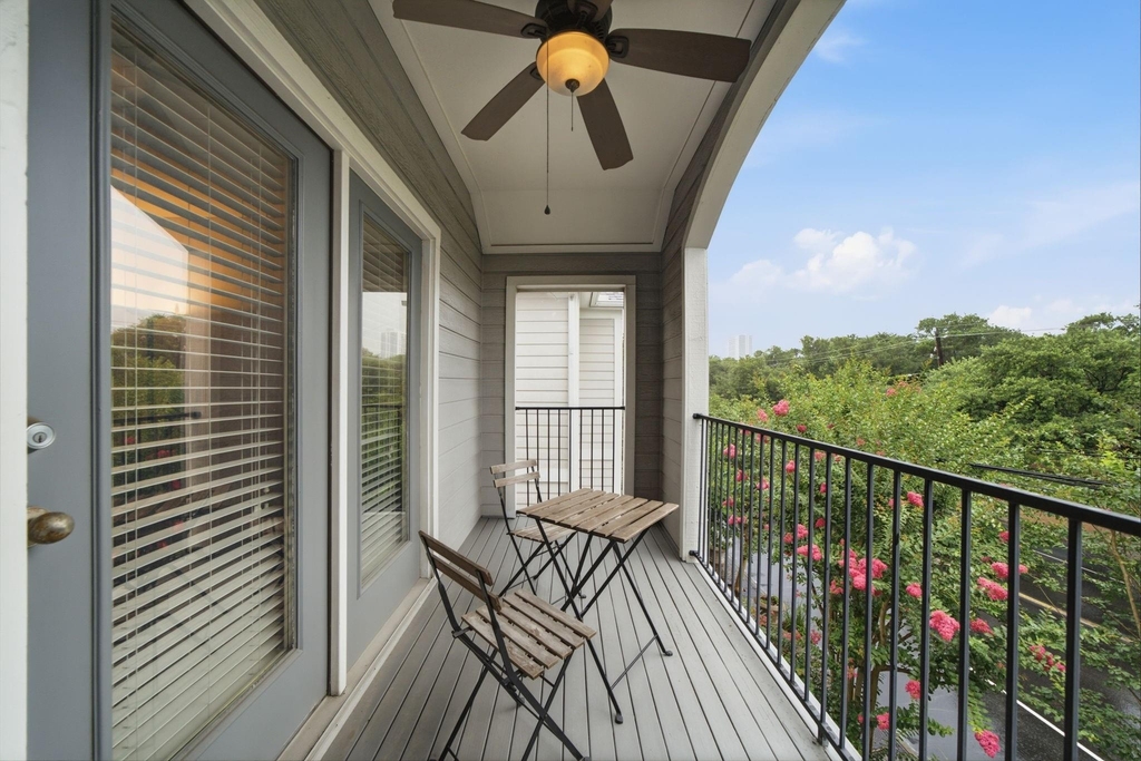 1716 Elgin Street - Photo 26