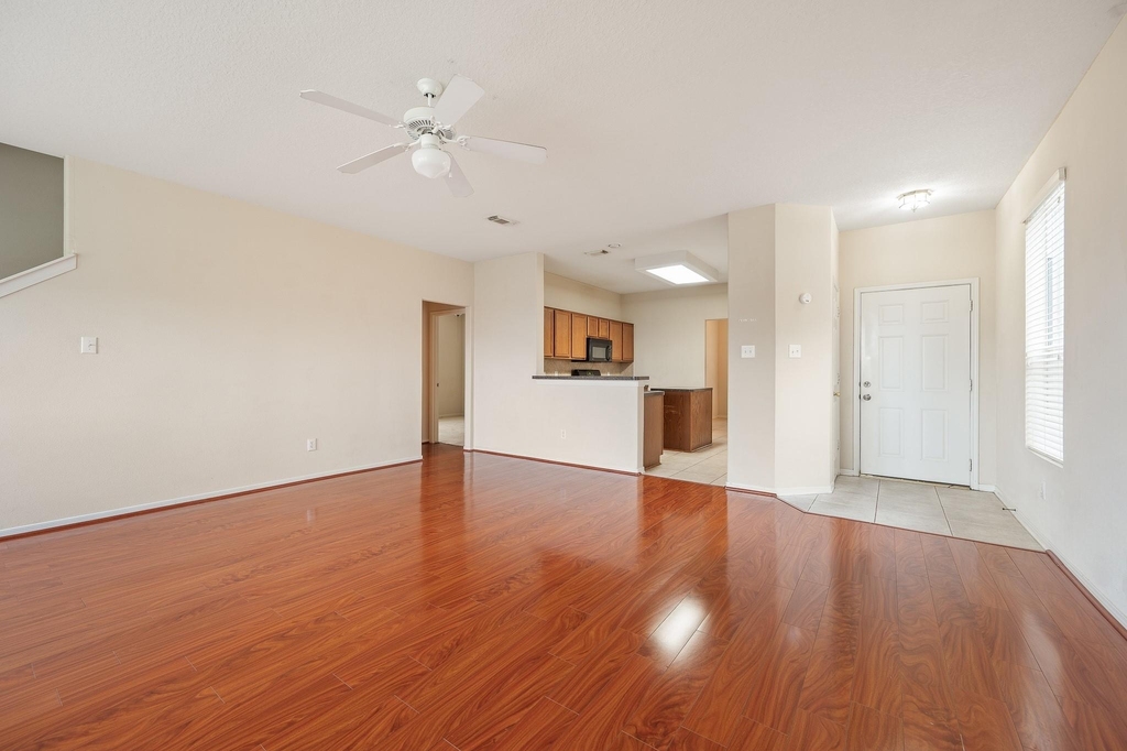 2923 Ridge Scene Way - Photo 5
