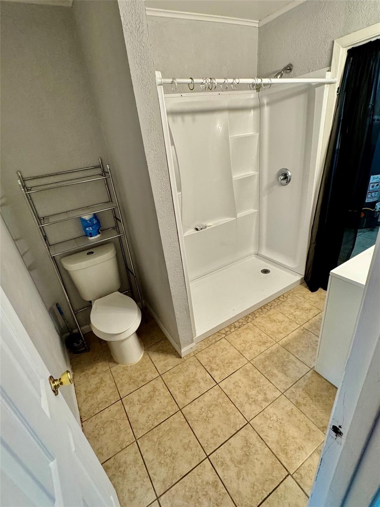 116 W Davitt Street - Photo 7