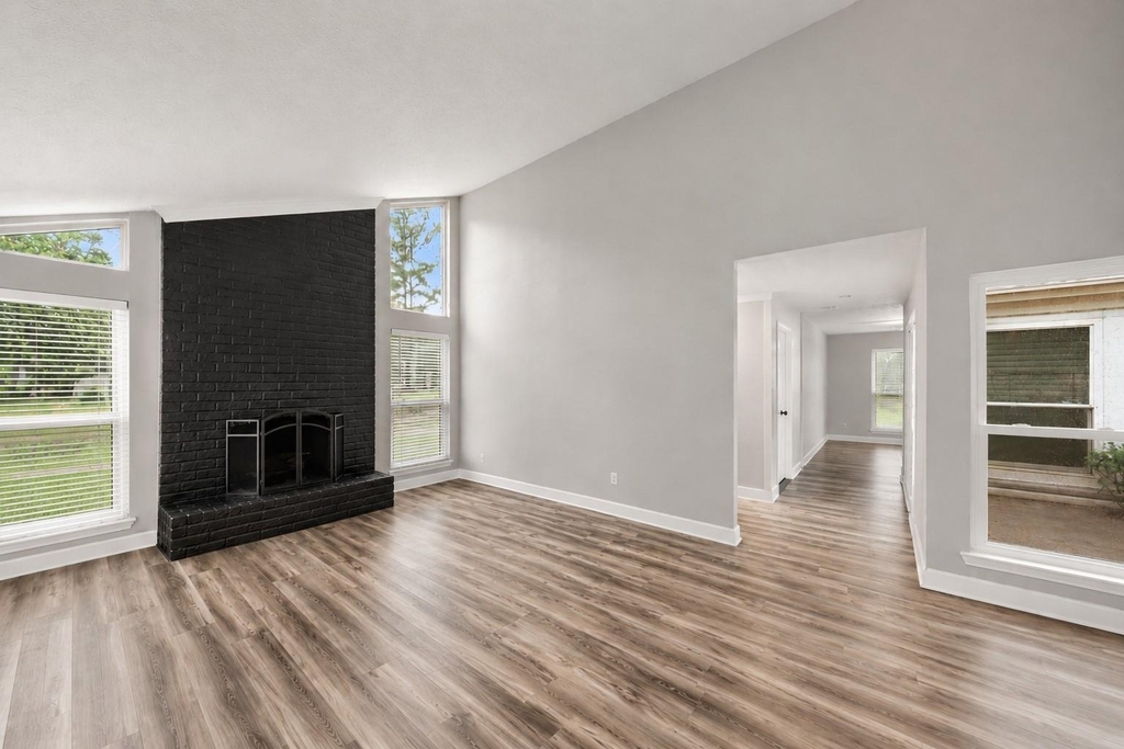 17734 Seven Pines Drive - Photo 4