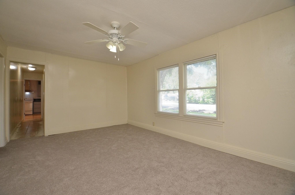 1600 5th Street - Photo 6