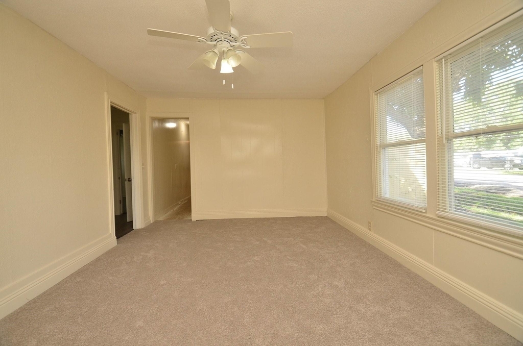 1600 5th Street - Photo 7